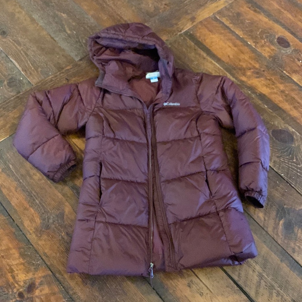 Columbia size small puffer coat burgundy/purple excellent condition